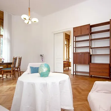 In The Center Of Old Town Lejlighed